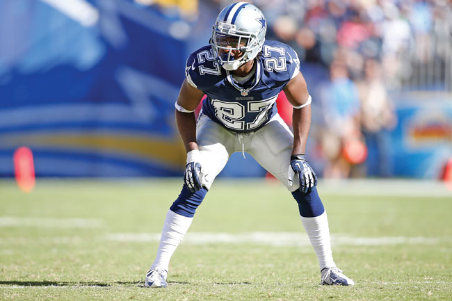 JJ Wilcox playing football