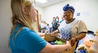 Students perform community service